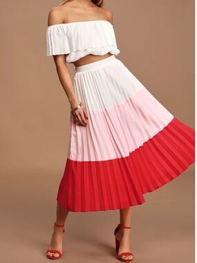 Lulu's Ombré Matching Maxi Skirt and Top Set